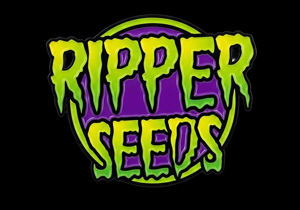 Logo mit der Aufschrift „RIPPER SEEDS“ in grüner Schrift, deren Buchstaben nach unten tropfen und gelb umrandet sind, über einem violetten Kreis mit grünem Rand auf schwarzem Hintergrund.