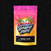 Nine Weeks Harvest Sunset Purr Beutel mit Palmen, Sonnenuntergangsverlauf, Sorte Gelato 41 und schwachem Hintergrundtext